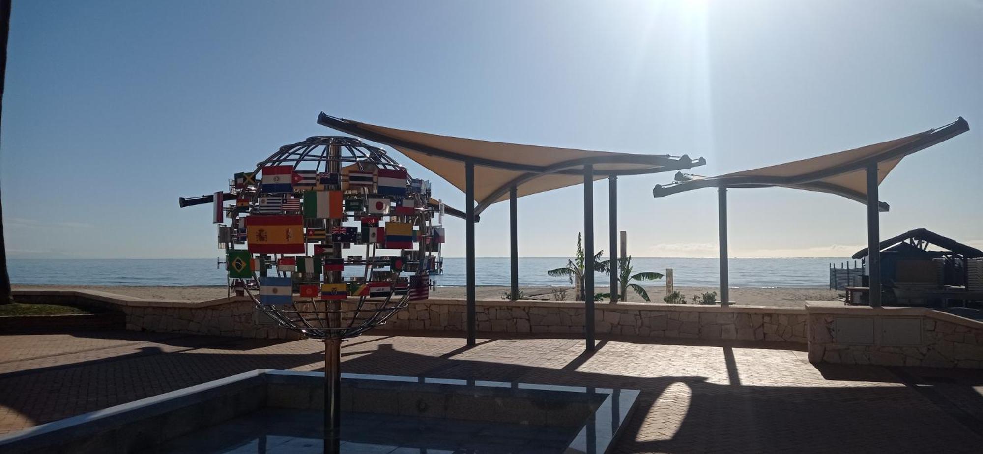 Apartamento Frente Al Mar Paz Y Relax 丰希罗拉 外观 照片